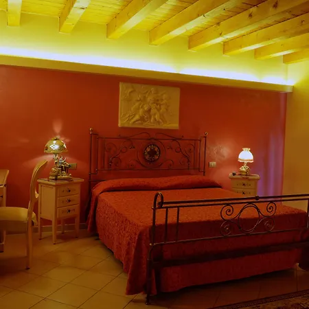 Dei Grippi Alojamento de Turismo Rural Sona