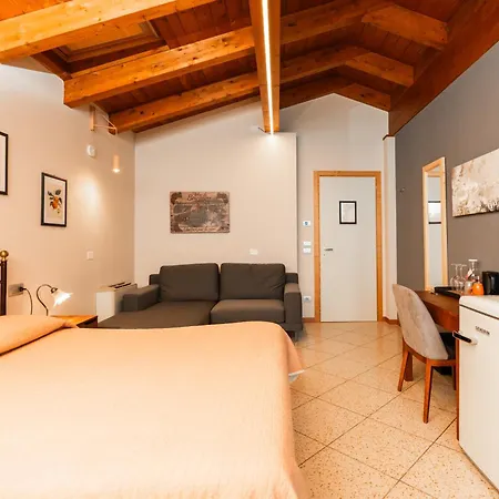 Agriturismo Dei Grippi * Sona