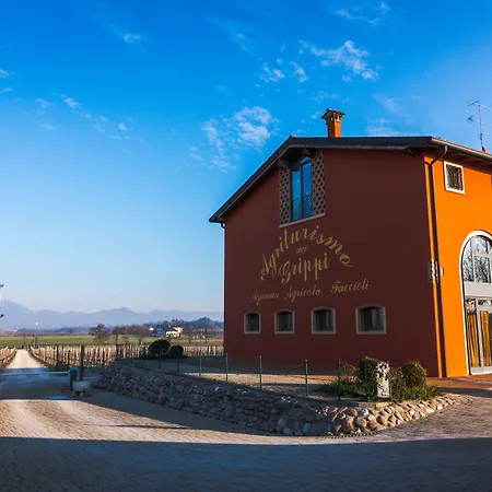 Dei Grippi Κατάλυμα σε φάρμα *